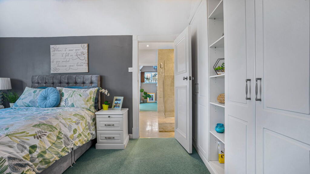 Additional property image - Hartopp Road, Four Oaks Park