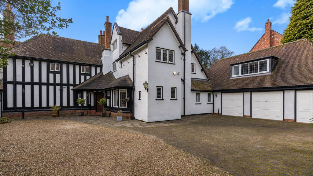 Main image of property: Four Oaks Road, Four Oaks