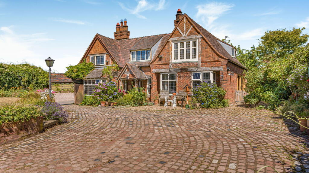 Main image of property: Moor Lane,Lichfield,WS14 0HP