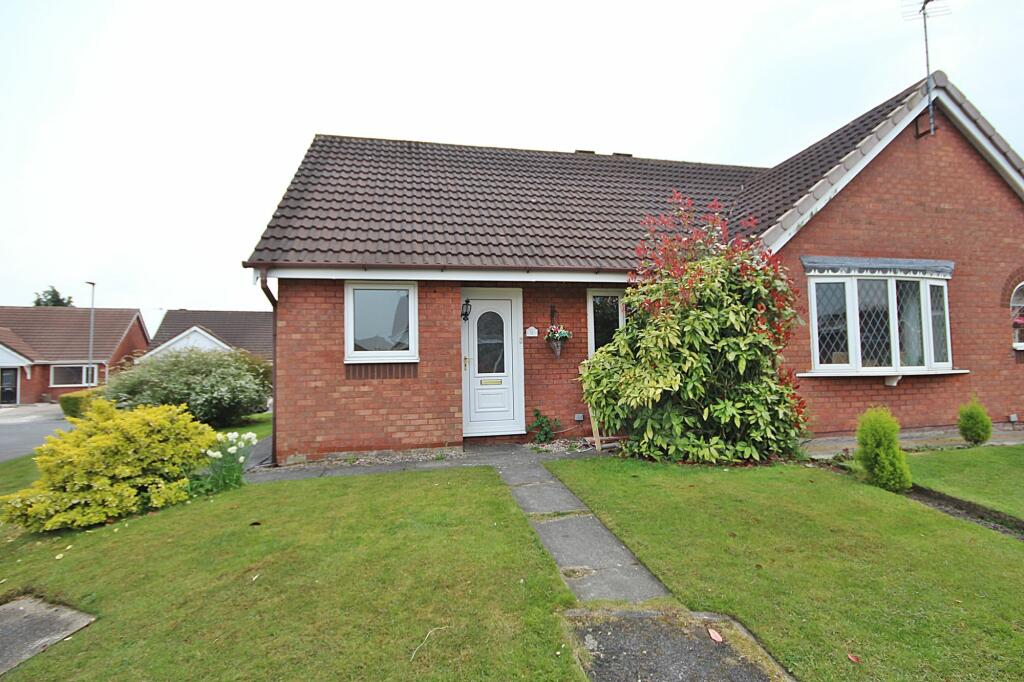 2 bedroom semi-detached house for sale in Rathmell Close, Culcheth, WA3