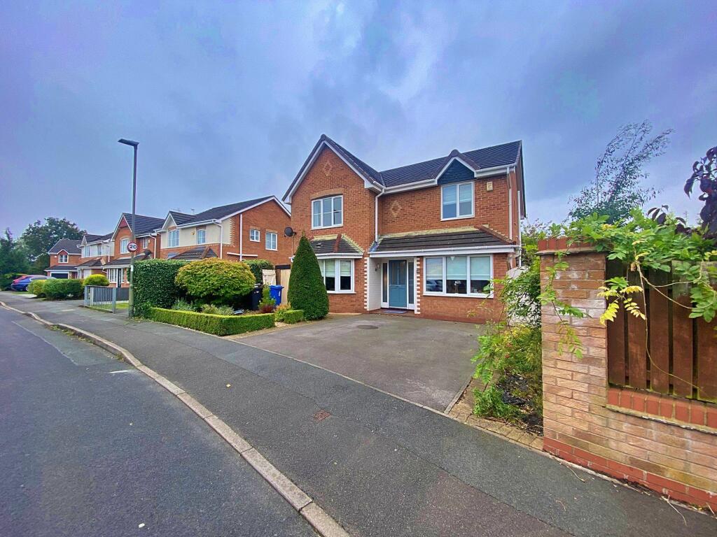 4 Bedroom Detached House For Sale In Brambling Way Lowton Wa3