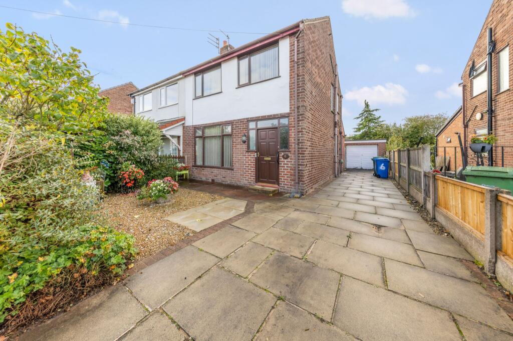 Main image of property: Sandfield Crescent, Glazebury, WA3