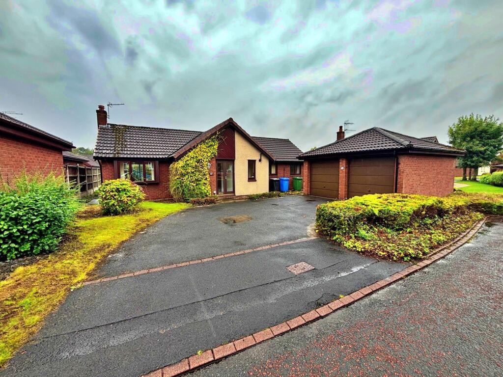 Main image of property: Carrington Close, Birchwood, WA3