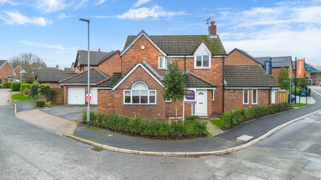 Main image of property: Deacons Close, Croft, WA3