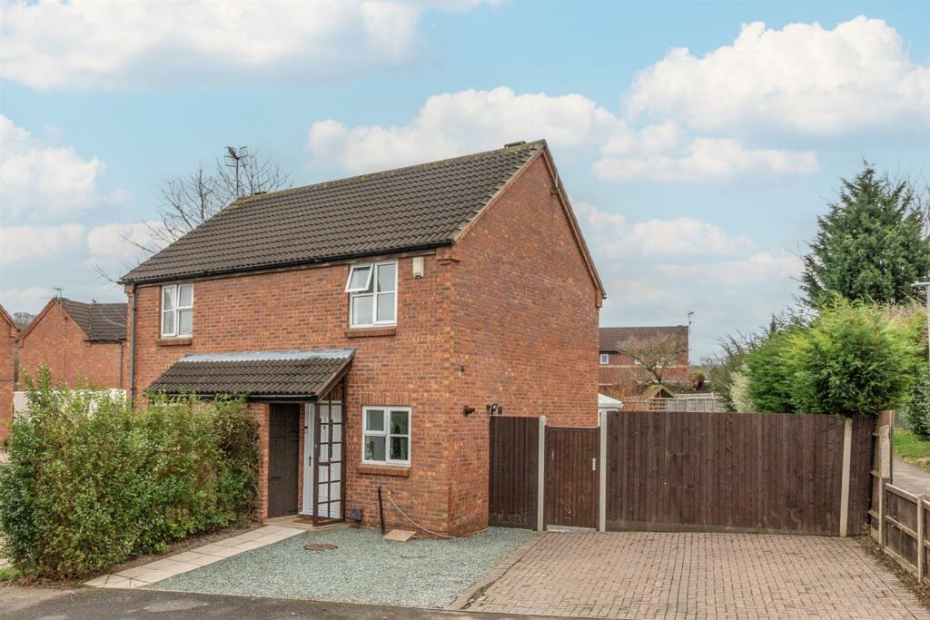 2 bedroom semidetached house for sale in Ritchie Close, Cotgrave, NG12