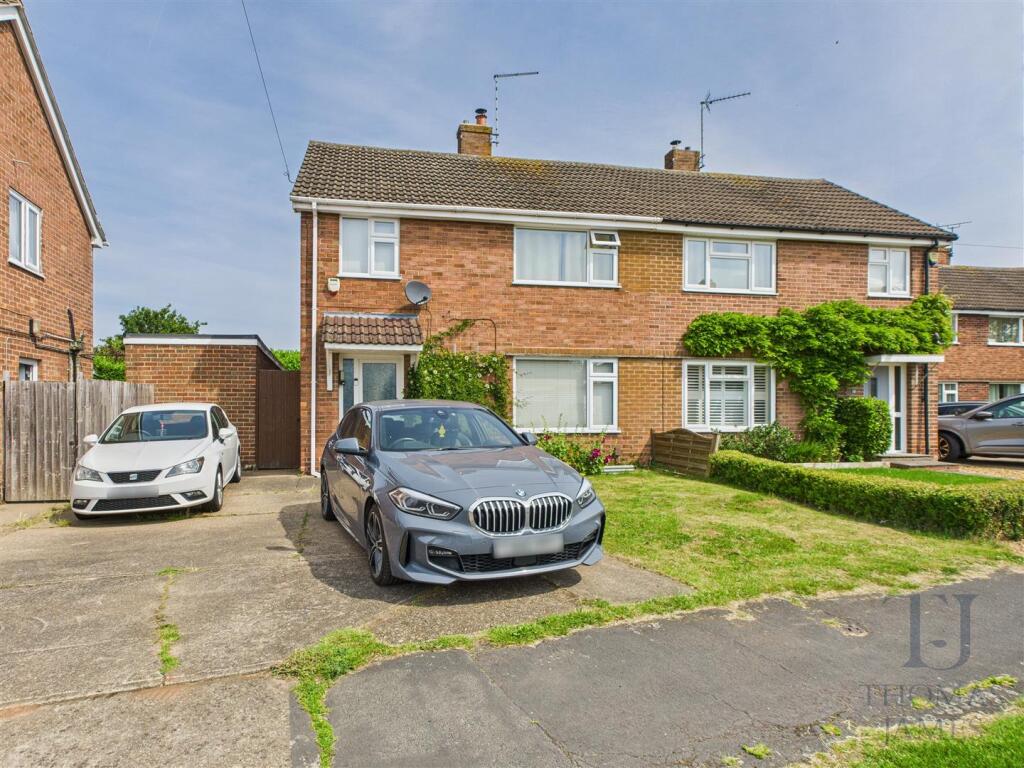 Main image of property: St. Lawrence Boulevard, Radcliffe-On-Trent, Nottingham