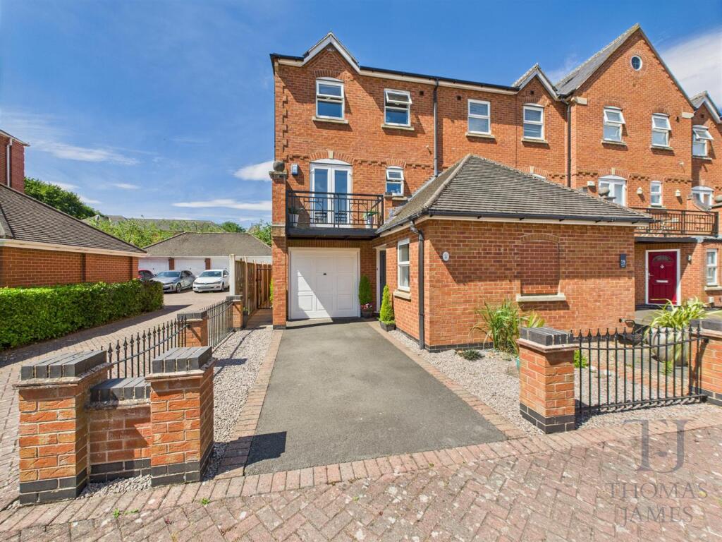 Main image of property: Whitehall Court, Radcliffe-On-Trent, Nottingham