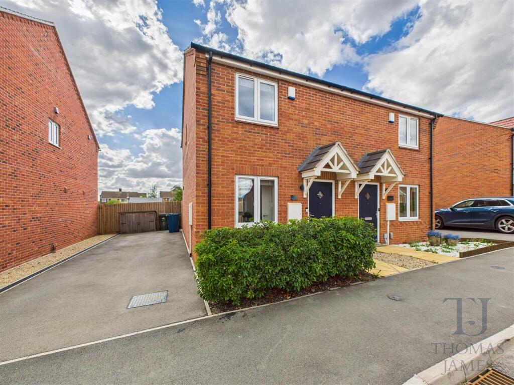 Main image of property: Hallam Drive, Radcliffe-On-Trent, Nottingham