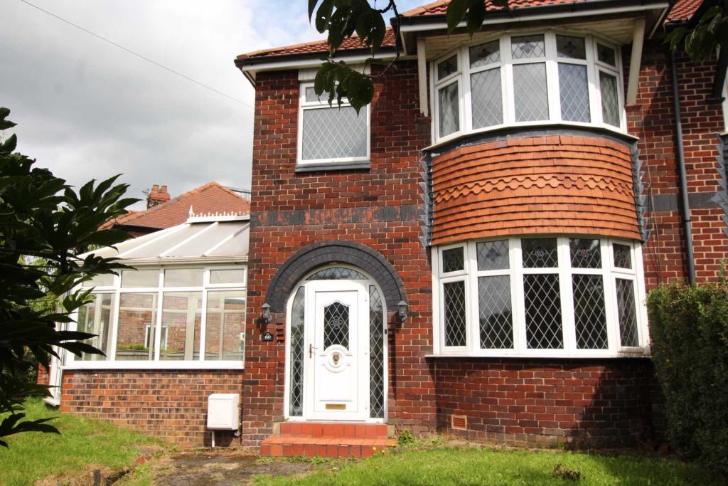 3 bedroom semidetached house for sale in Heywood Road, Prestwich, M25