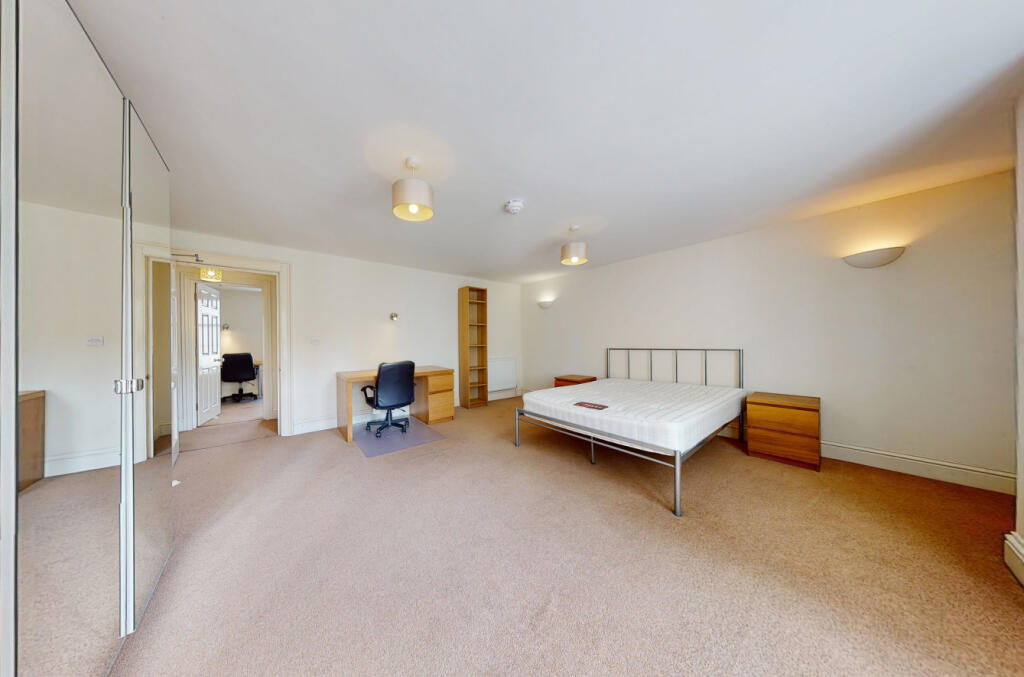 Additional property image - Charlton Buildings