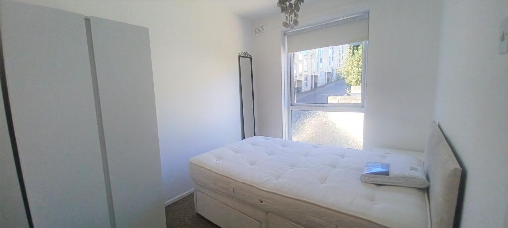 Additional property image - Holloway