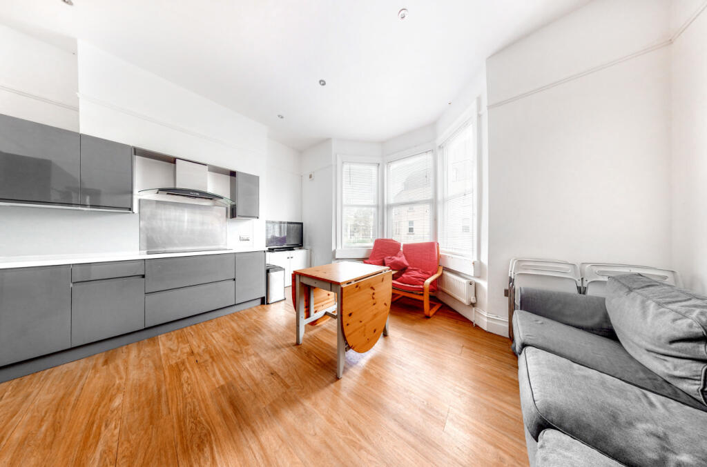 Main image of property: Lower Bristol Road