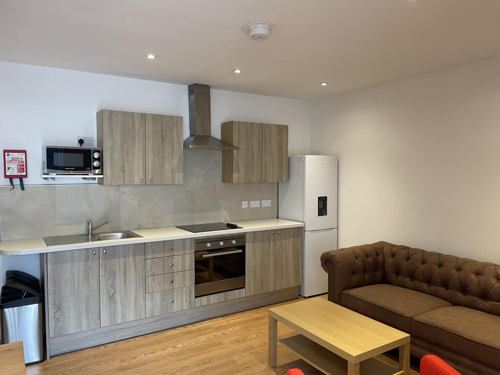 Main image of property: Lower Bristol Road