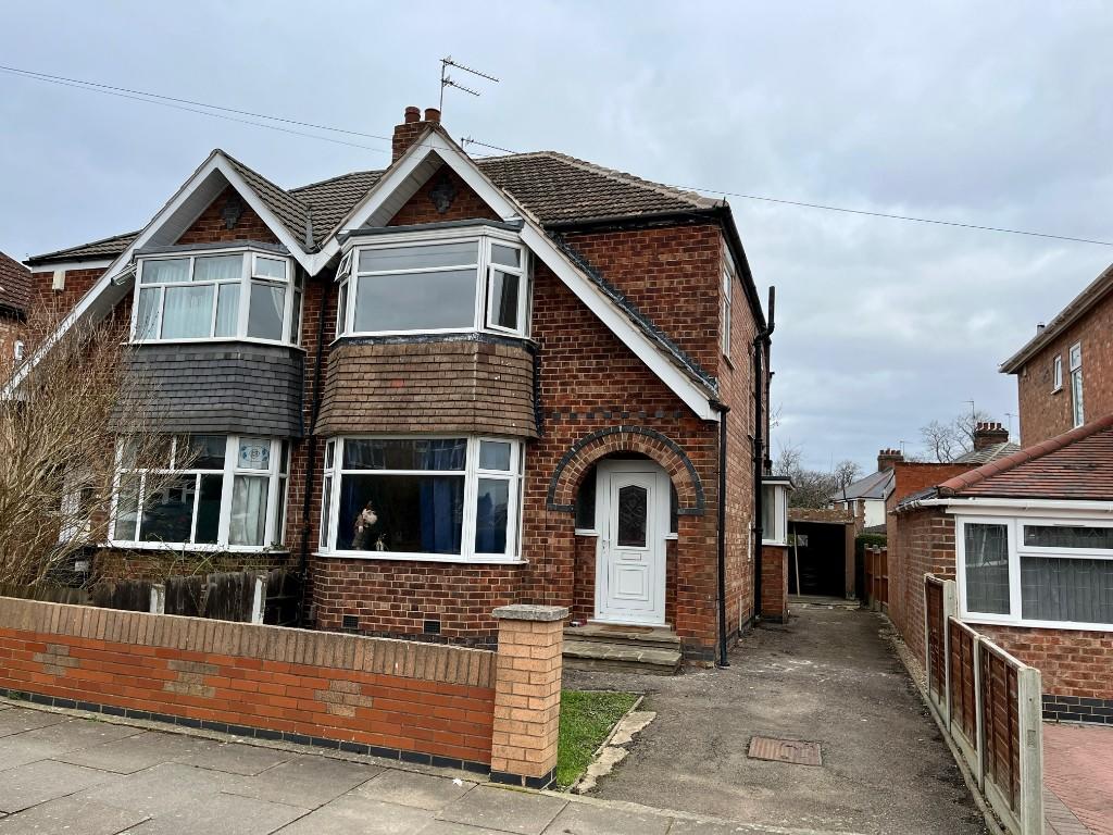 3 bedroom semidetached house for sale in Highgate Drive, West Knighton