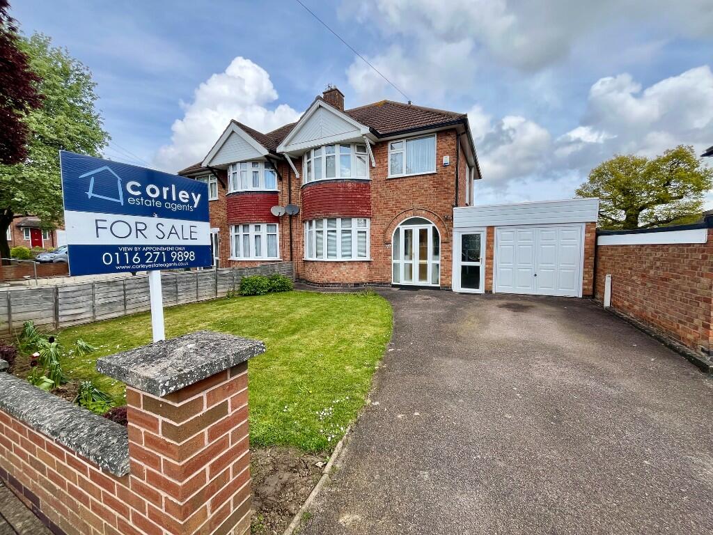 3 bedroom semidetached house for sale in Woodnewton Drive, EVINGTON