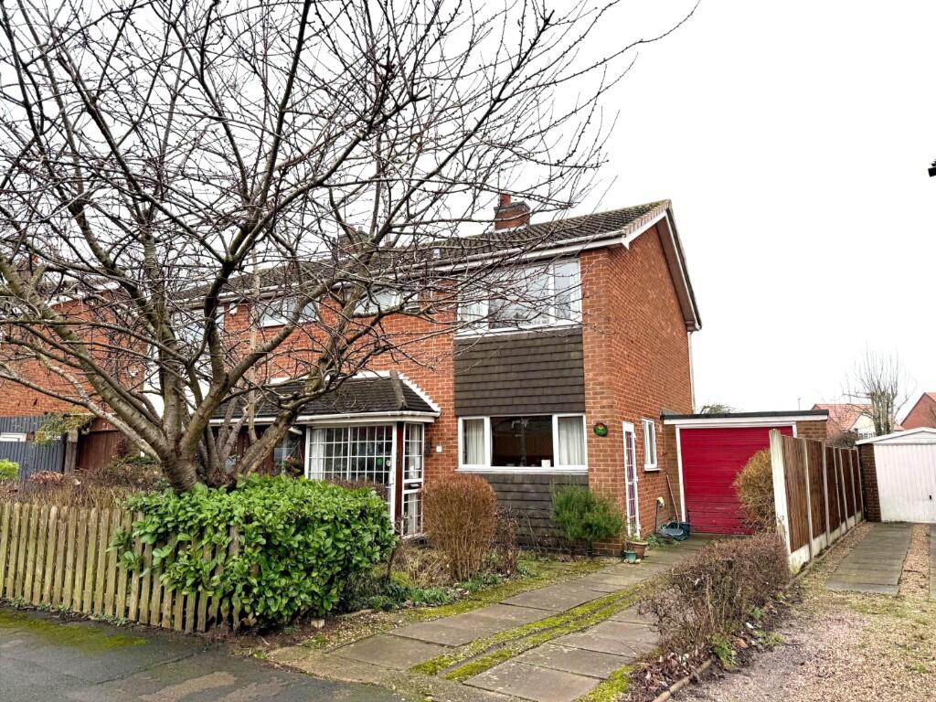 Main image of property: Coombe Rise, Oadby, Leicester, LE2