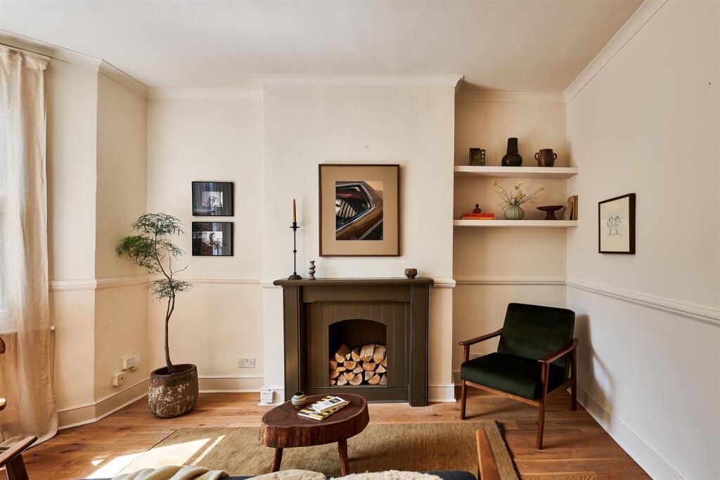 Main image of property: Birnam Road, Finsbury Park, London, N4