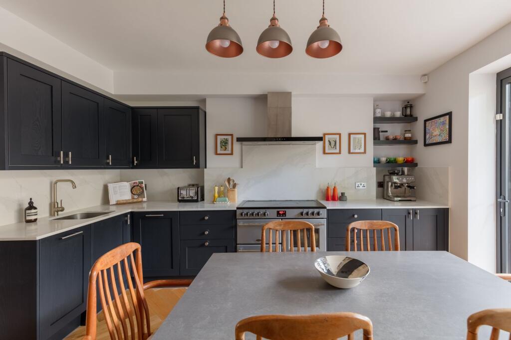 Main image of property: Vassall Road, London, SW9