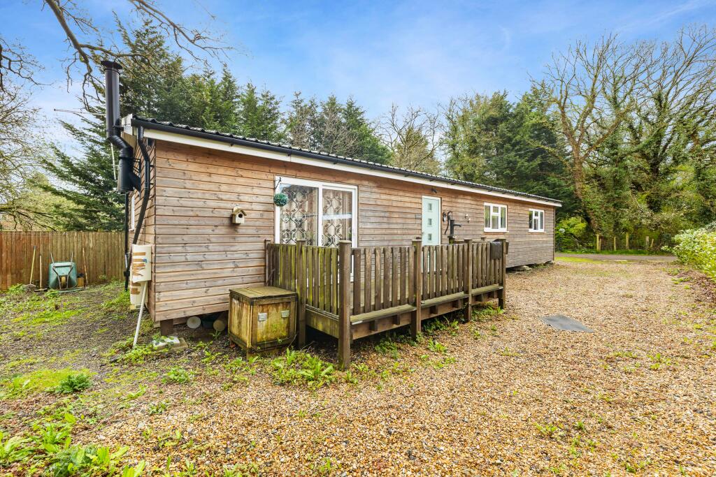 2 bedroom mobile home for sale in Ref SM Ifield Road, Charlwood, RH6