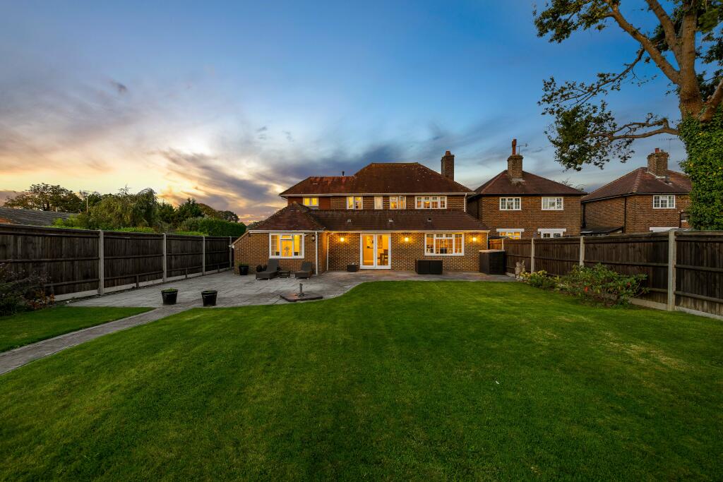 Main image of property: Ref: SM - Reigate Road, Hookwood, RH6 0AY
