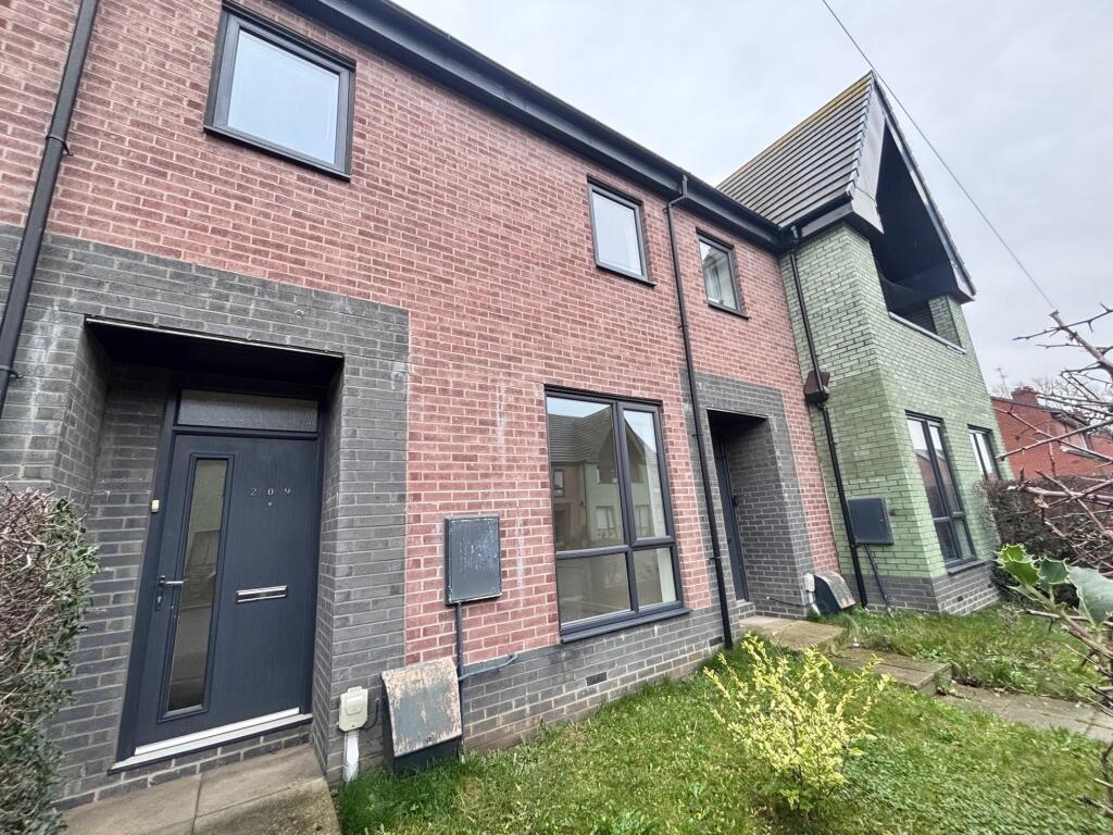 Main image of property: Hawthorn Avenue, HULL