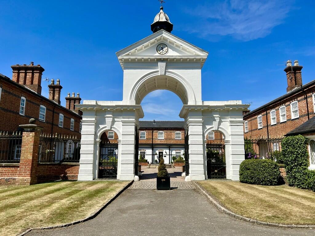 3 bedroom terraced house for sale in Rangemore Hall Mews, Rangemore, DE13