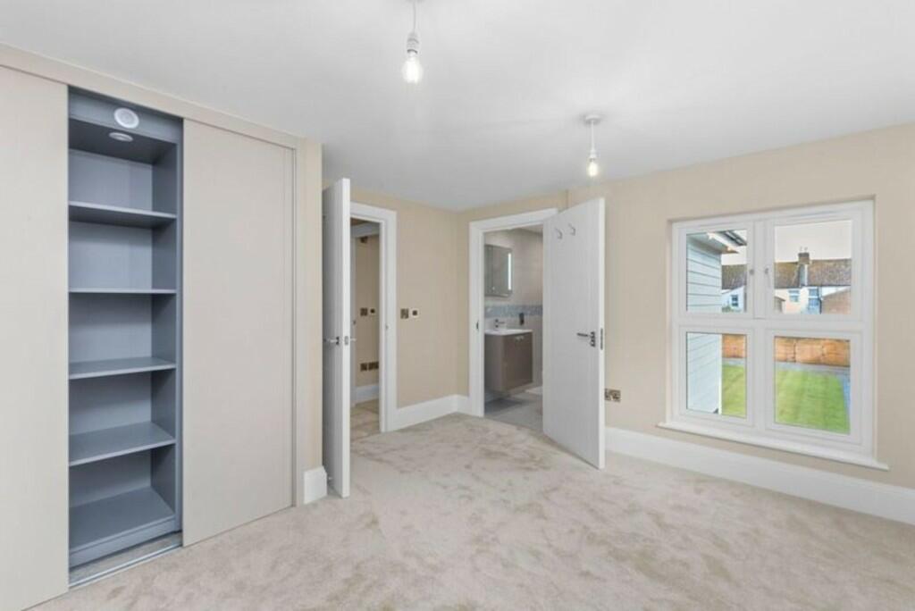 Additional property image - Worthing, West Sussex