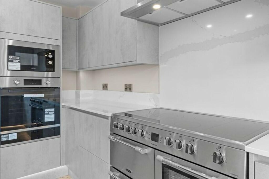Additional property image - Worthing, West Sussex