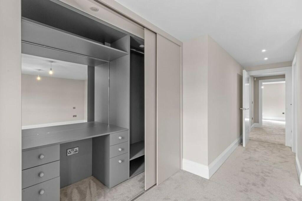 Additional property image - Worthing, West Sussex