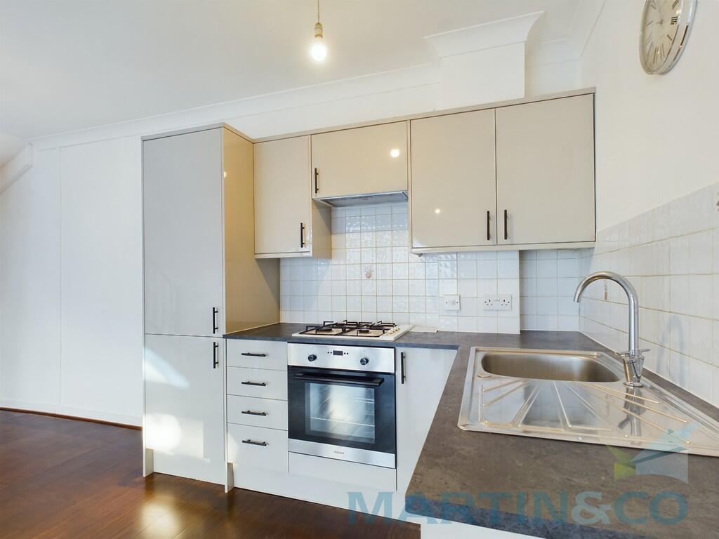 Additional property image - Gloucester Mews, Gloucester Road