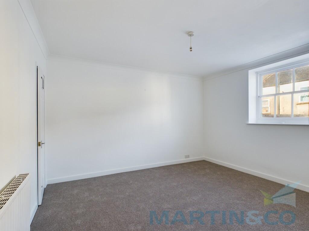 Additional property image - Gloucester Mews, Gloucester Road