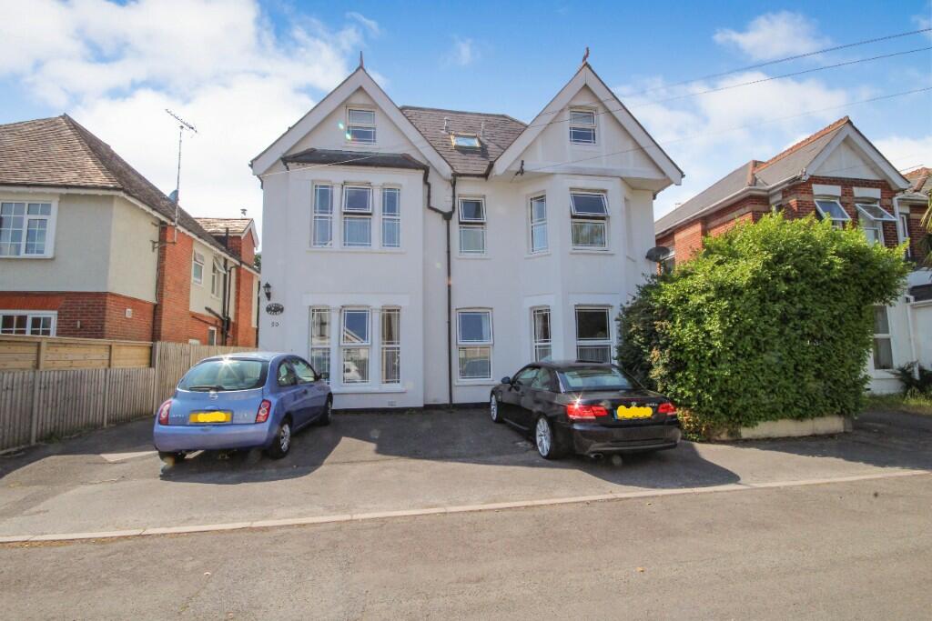 2 bedroom apartment for sale in Westbourne Park Road, WESTBOURNE