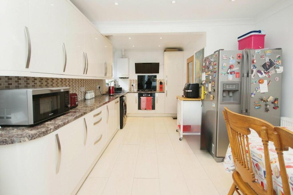 Additional property image - Herbert Avenue, PARKSTONE, BH12