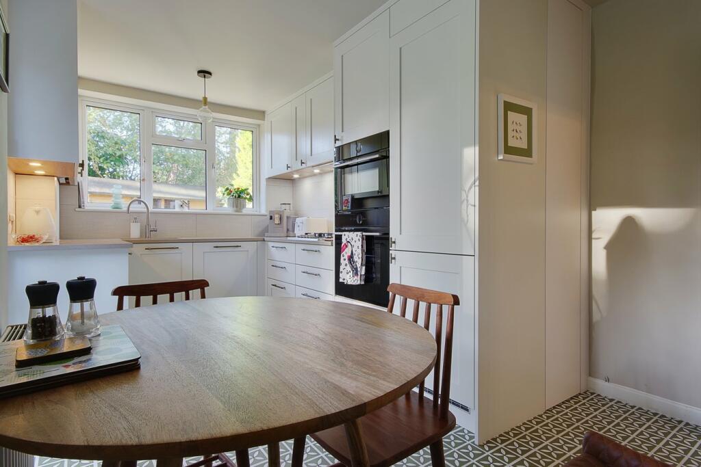 Additional property image - 4 McKinley Road, West Cliff, BH4