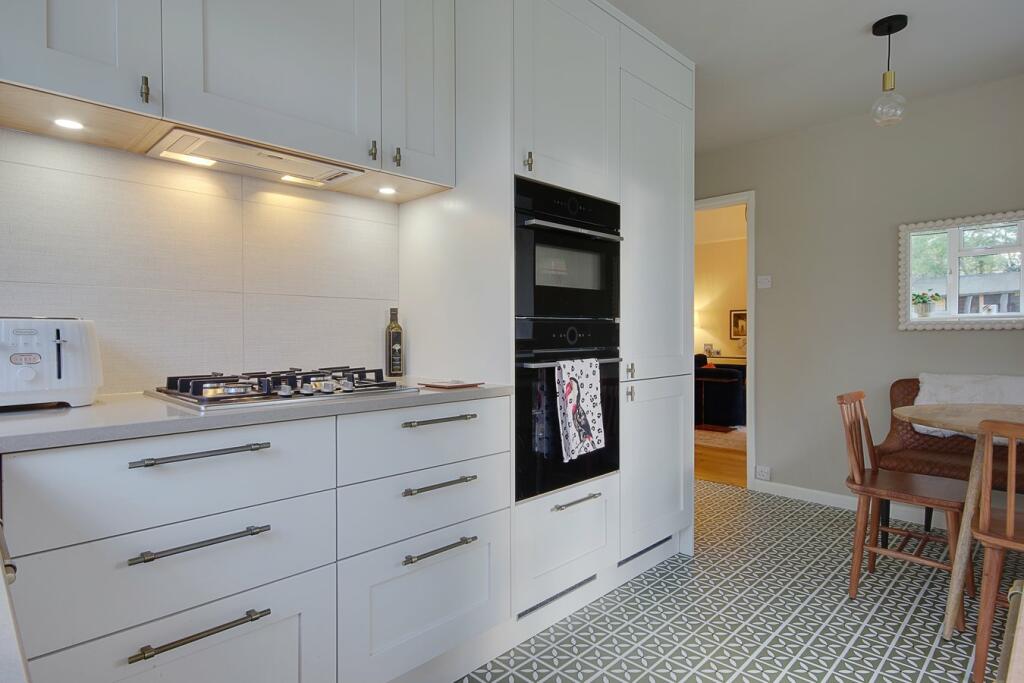 Additional property image - 4 McKinley Road, West Cliff, BH4