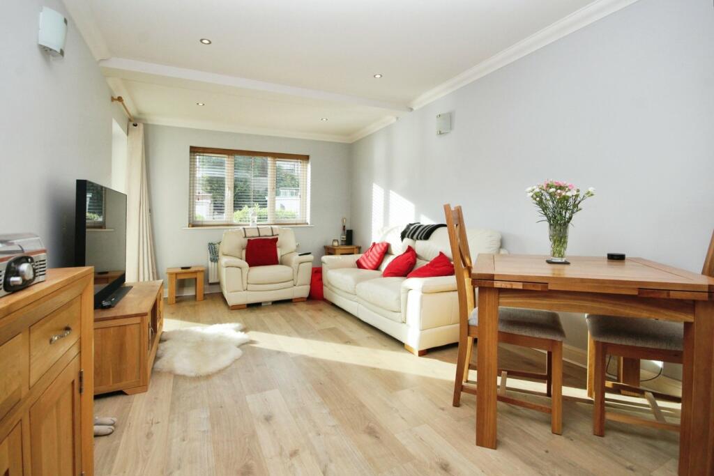 Additional property image - 8-10 Studland Road, ALUM CHINE, BH4