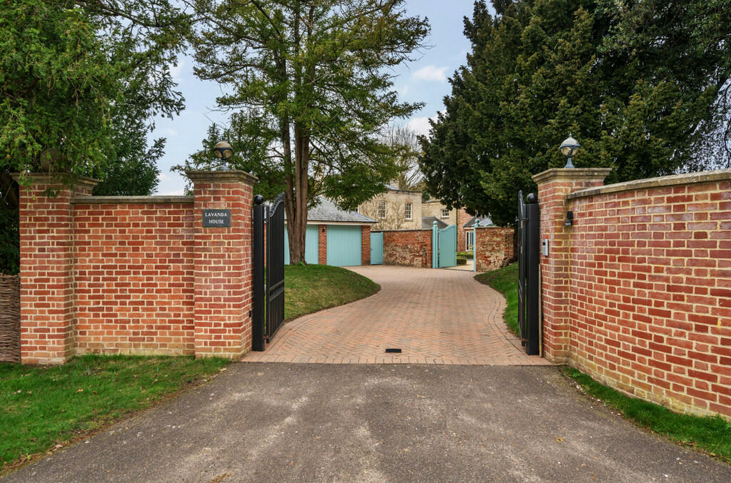 5 bedroom detached house for sale in Fornham St. Genevieve, Bury St