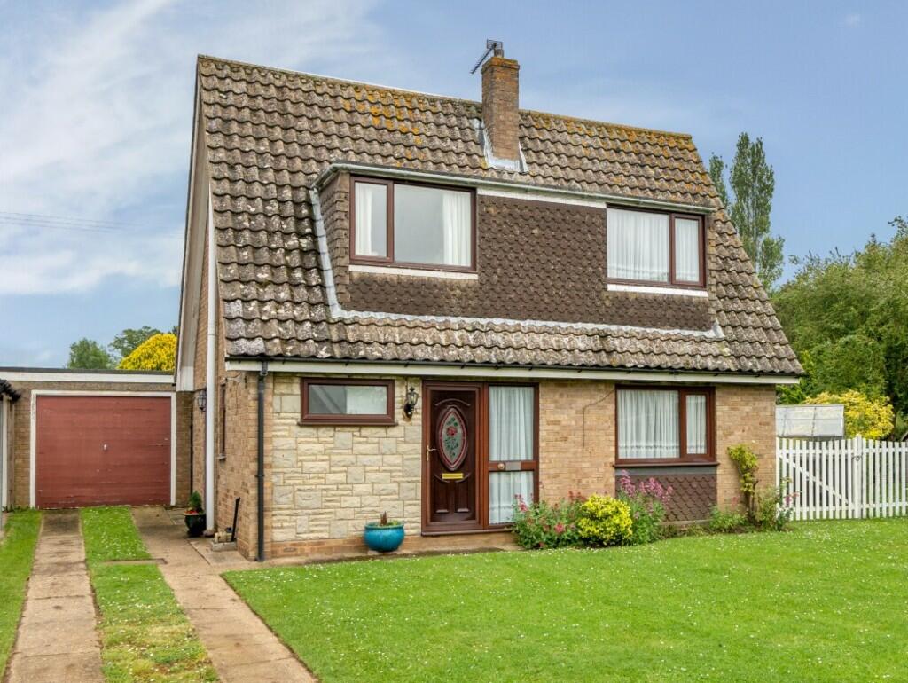 3 bedroom detached house for sale in Troston, Bury St. Edmunds, Suffolk