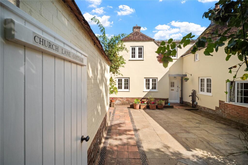 4 bedroom link detached house for sale in Bere Regis, Wareham, Dorset, BH20