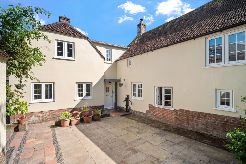 4 bedroom link detached house for sale in Bere Regis, Wareham, Dorset, BH20