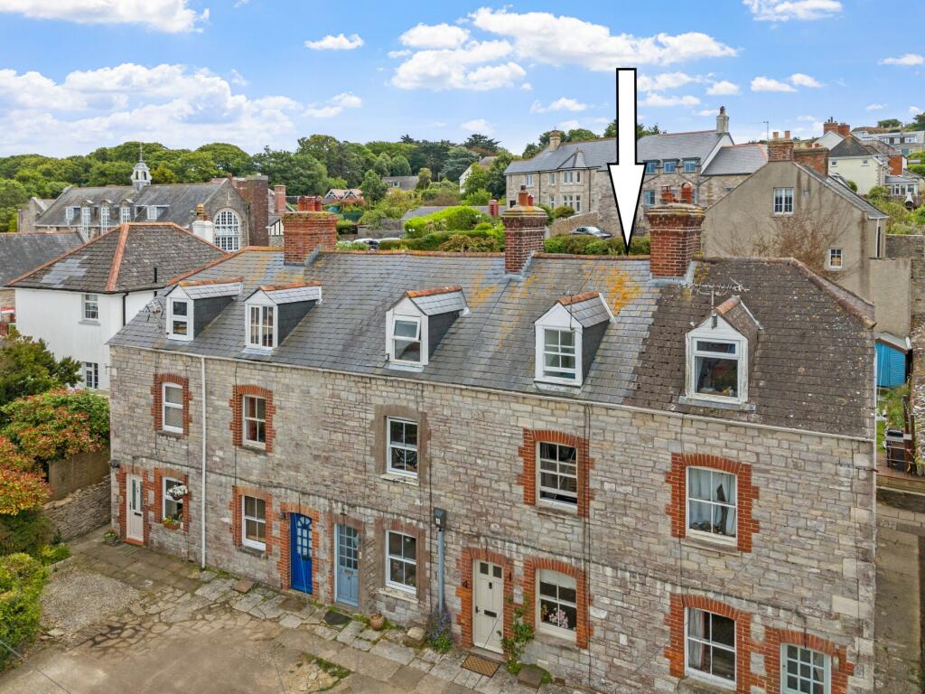 3 bedroom terraced house for sale in Swanage, Dorset, BH19