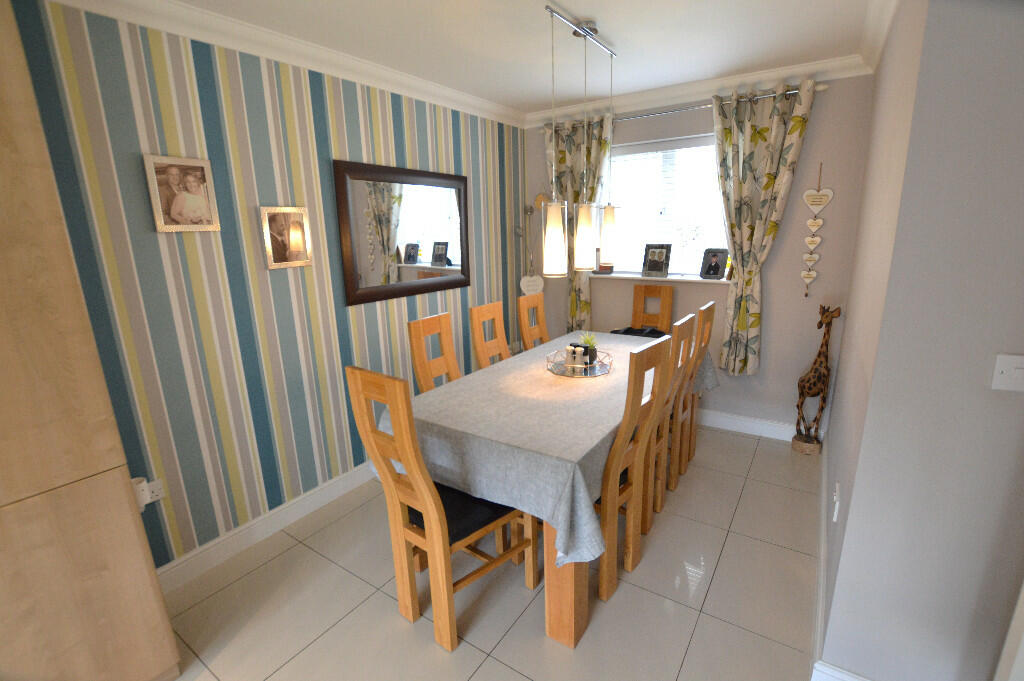 4 bedroom detached house for sale in Bedford Road, Marston Moretaine, MK43