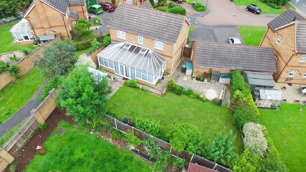 4 bedroom detached house for sale in Roberts Drive, Marston Moretaine, MK43