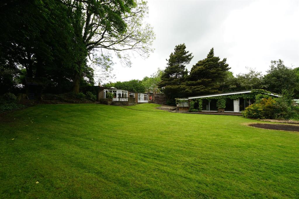 4 bedroom detached house for sale in Haigh Road, Haigh, Wigan, WN2