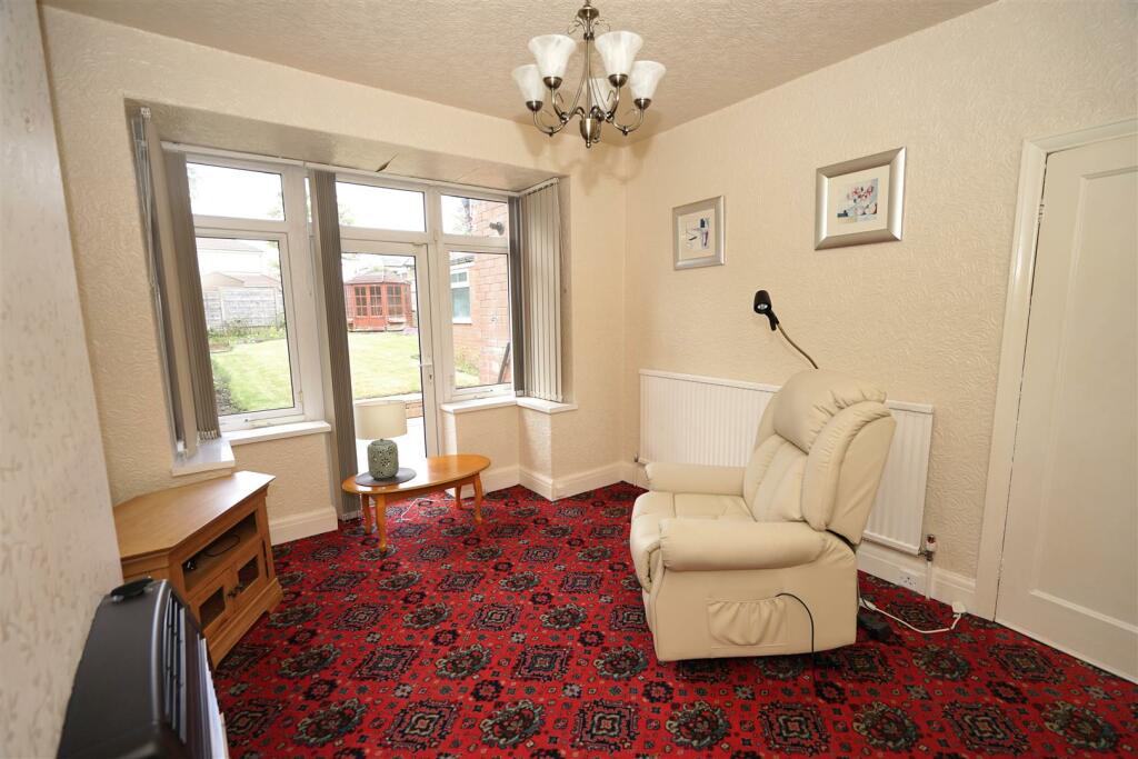 3 bedroom semidetached house for sale in Strathmore Road, Breightmet