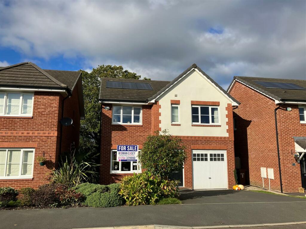 4 bedroom detached house for sale in Barrow Nook Grove Adlington