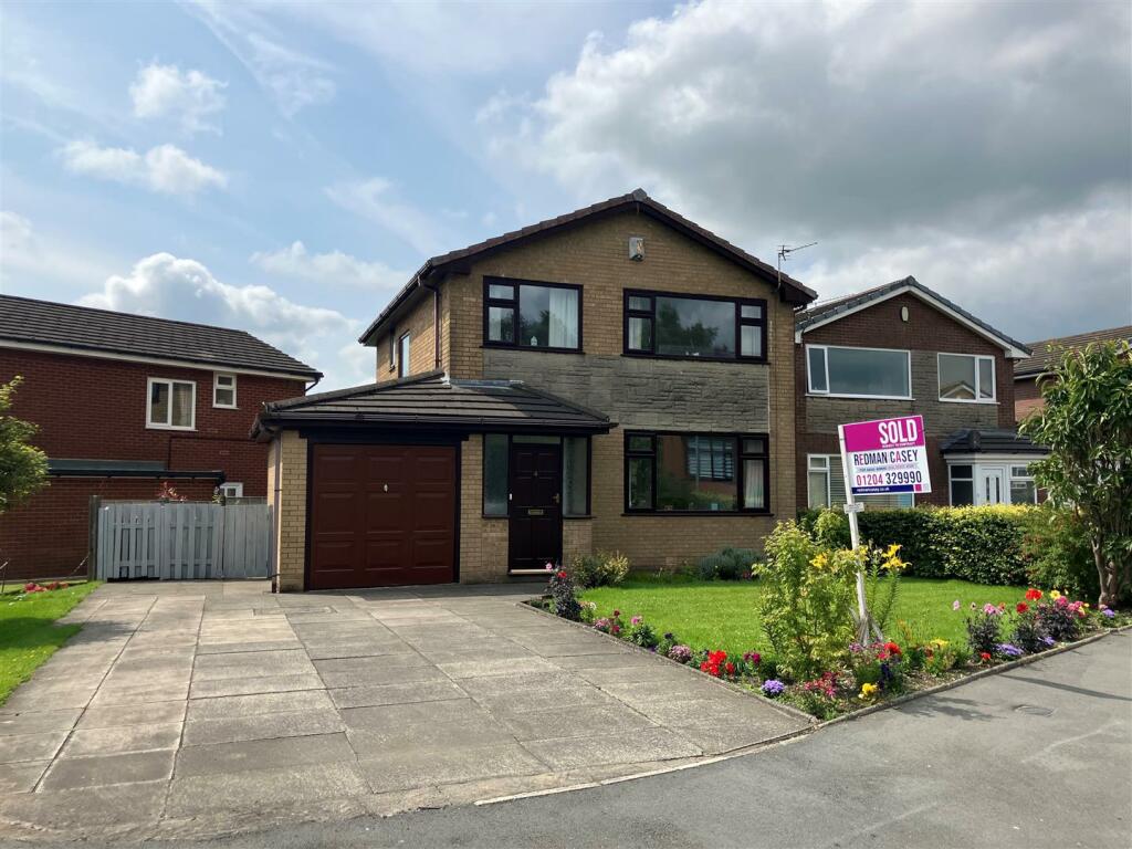 3 bedroom detached house for sale in James Street, Horwich, Bolton, BL6