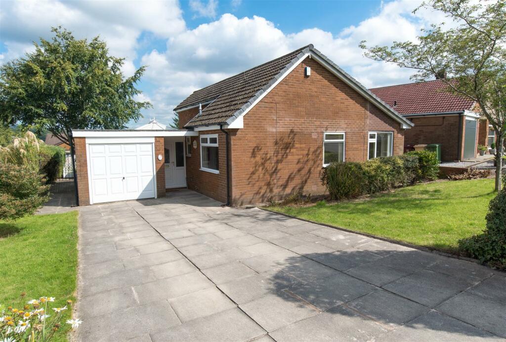 3 bedroom detached bungalow for sale in Lennox Gardens, Ladybridge