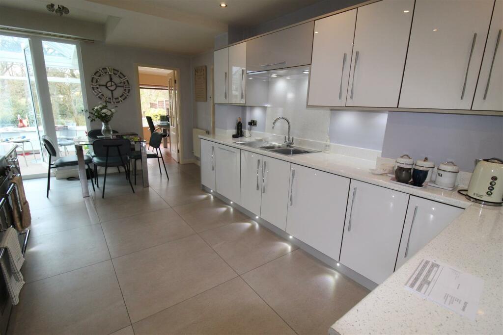 Additional property image - Lever Park Avenue, Horwich, Bolton