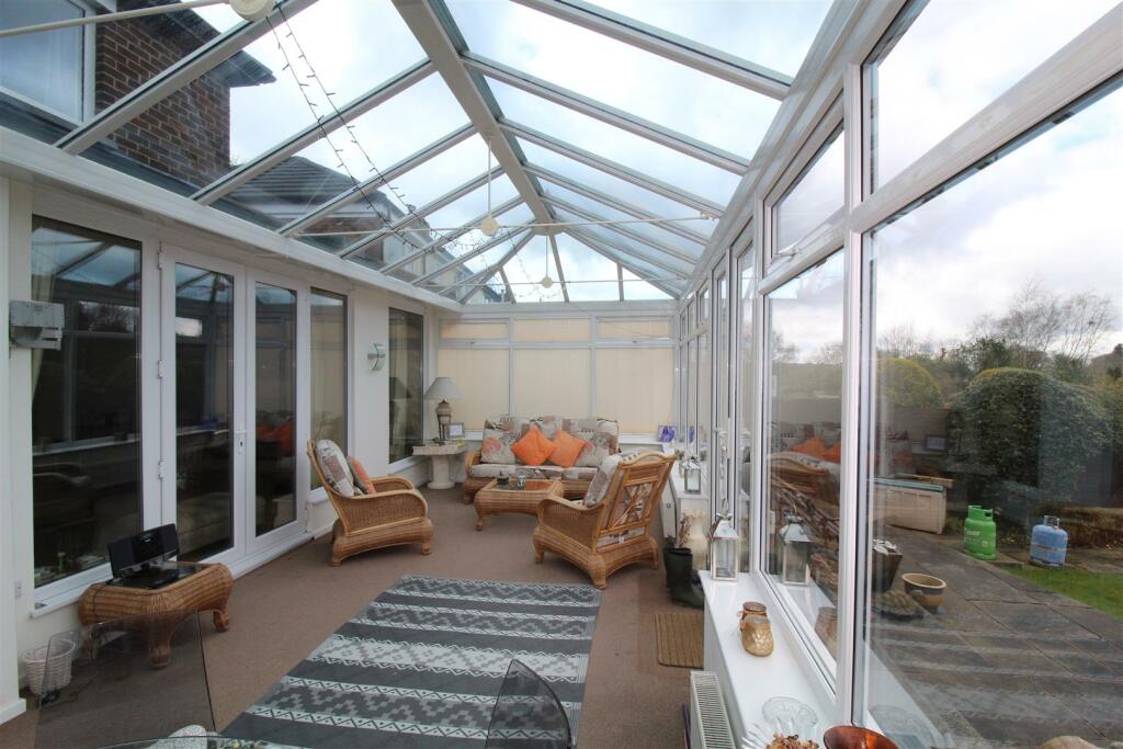 Additional property image - Lever Park Avenue, Horwich, Bolton